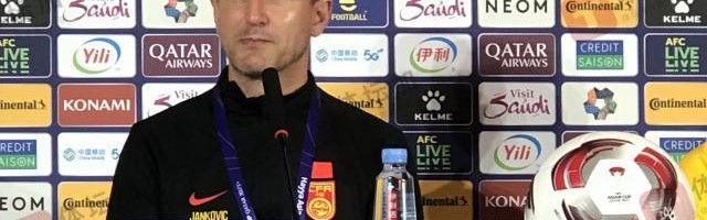 扬科维奇：解决压力问题 战黎巴嫩踢出想要的足球