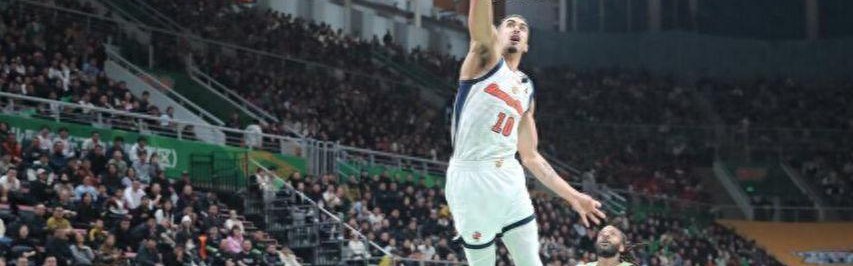 酸死了，辽宁电台解说吐槽广东靠外援，官媒跟自媒体已经没区别了