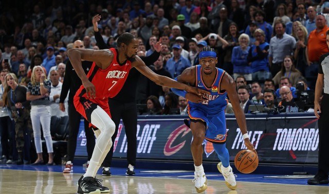 稳定性！亚历山大连续200场得分上双 现存第二长&amp;仅次杜兰特307场