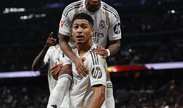 蓝鲸体育APP-贝林厄姆社媒晒两人庆祝合照祝福罗德里戈：生日快乐，我的男孩！