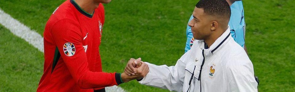 各位置进球最多球员组成的阵容！门将都进131球 大罗都没资格入选